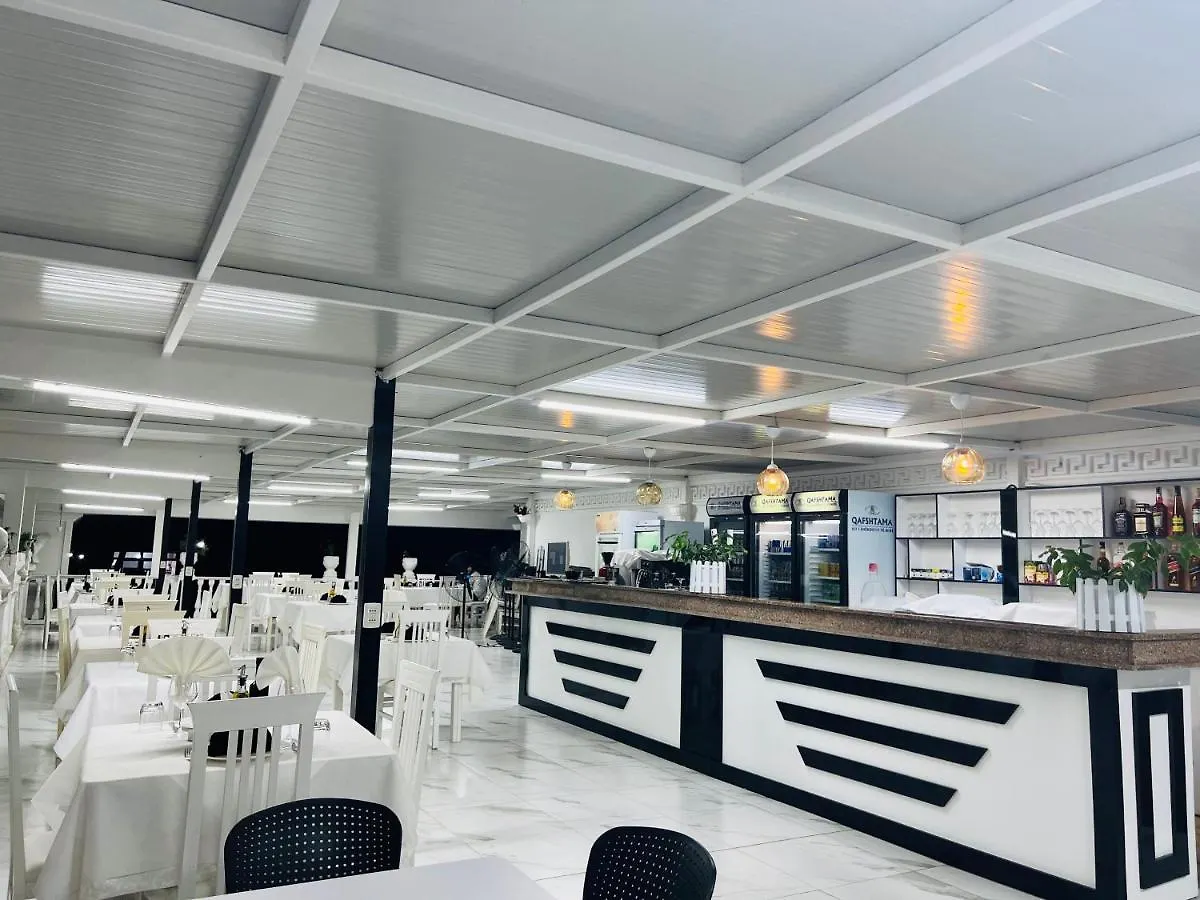 ****  Ujvara Hotel Golem  Albanien