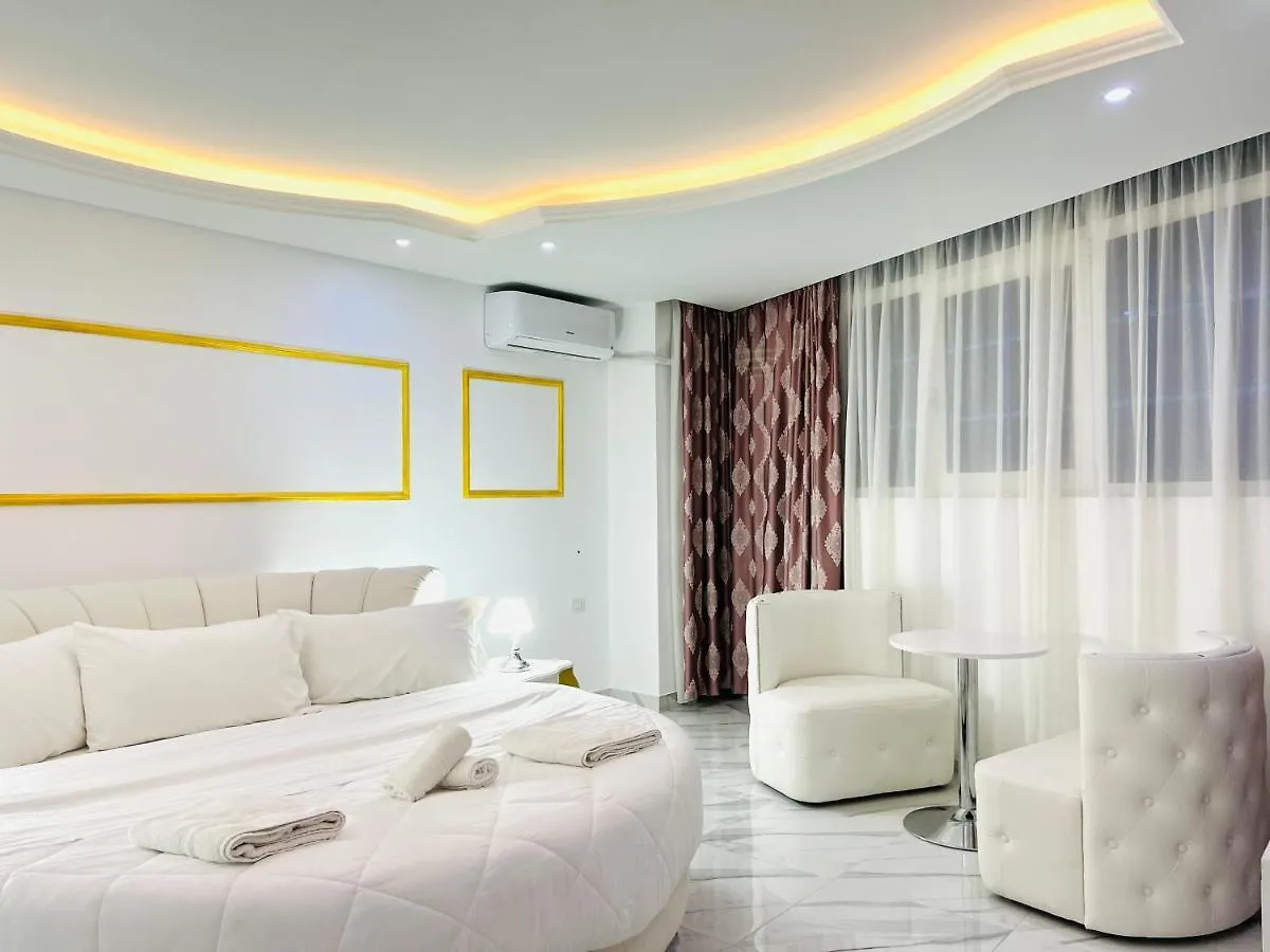 ****  Ujvara Hotel Golem  Albania