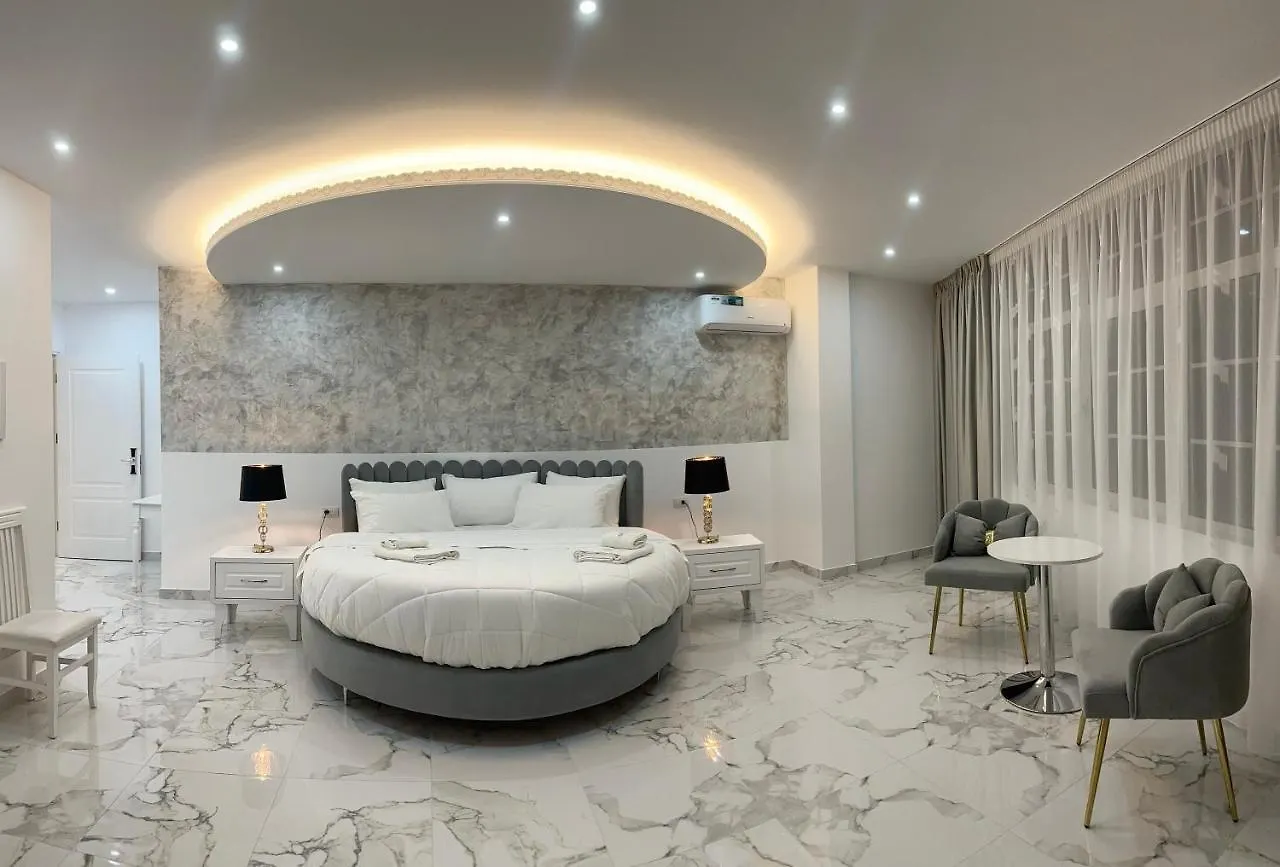 Ujvara Hotel Golem  Albania