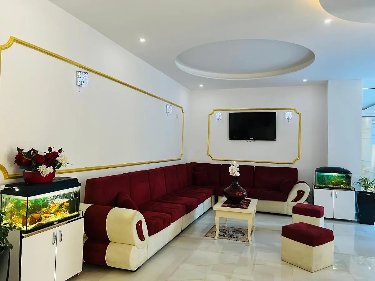 Ujvara Hotel Golem  Golem (Tirana)