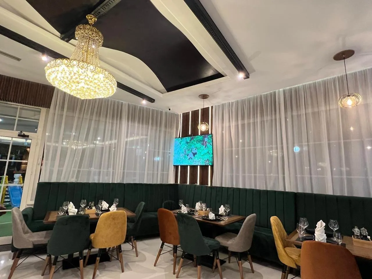 Ujvara Hotel Golem  4*, Golem (Tirana) Albánie